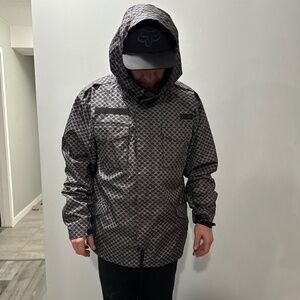 NWT DC Shoes Men’s Jacket Size L Large Snowboard Shell